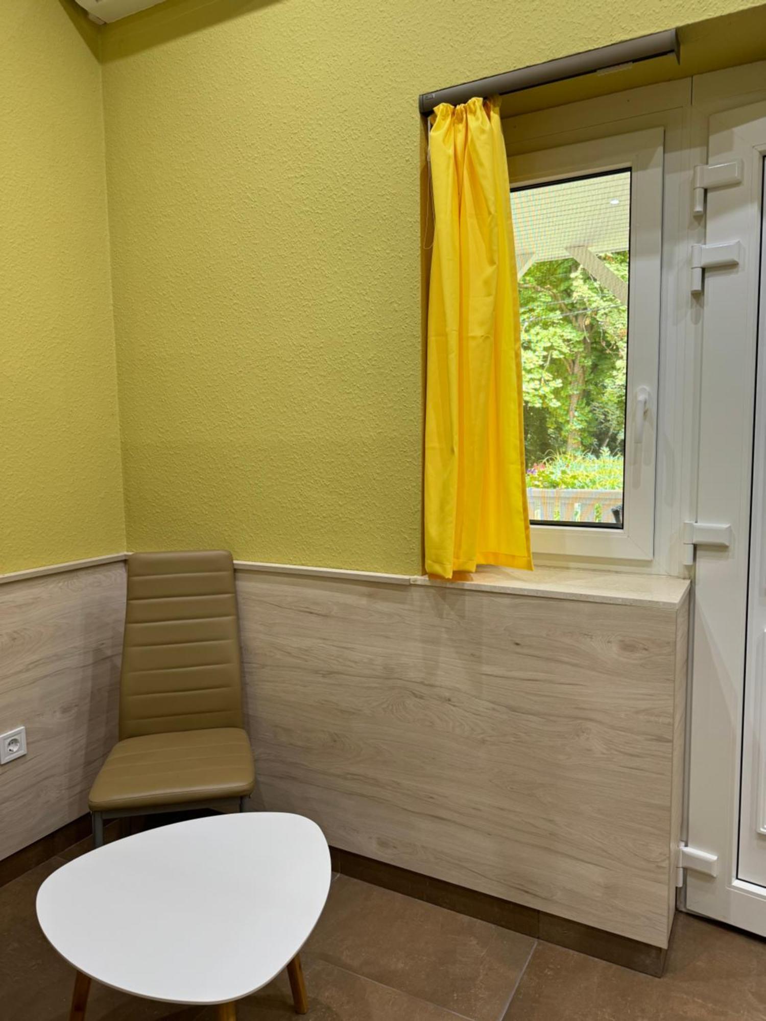 Hotel Szem-S Vendeghaz Balatonszárszó Exterior foto